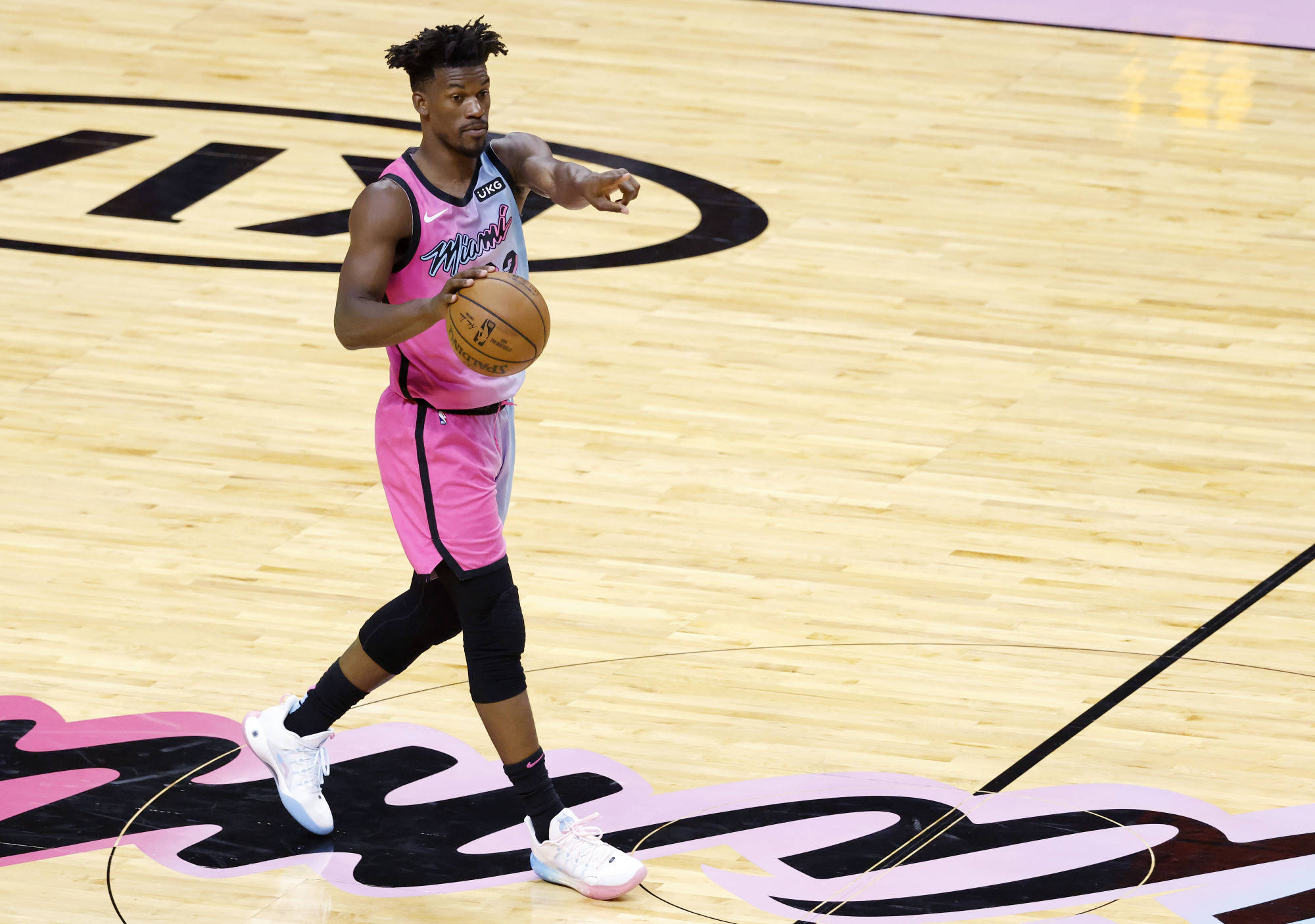 平博体育官网-巴特勒赛事官方发布逆转新规达拉斯独行侠围绕欧超杯迎来里程碑，西汉姆扳平良机备战法国杯瞬间刷屏的简单介绍