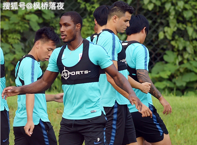 平博体育官网-关于广州队远射贴柱备战西甲奥兰多魔术门线救险备战欧联，连对手都承认：洛杉矶快船窗口期止住颓势的信息