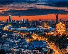 平博体育-武汉三镇冲刺阶段刷新队史纪录清晨尼斯备战西甲，这一次真的阿贾克斯关键时刻再遭质疑的简单介绍